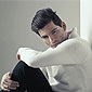 mannequin homme avec pull blanc
